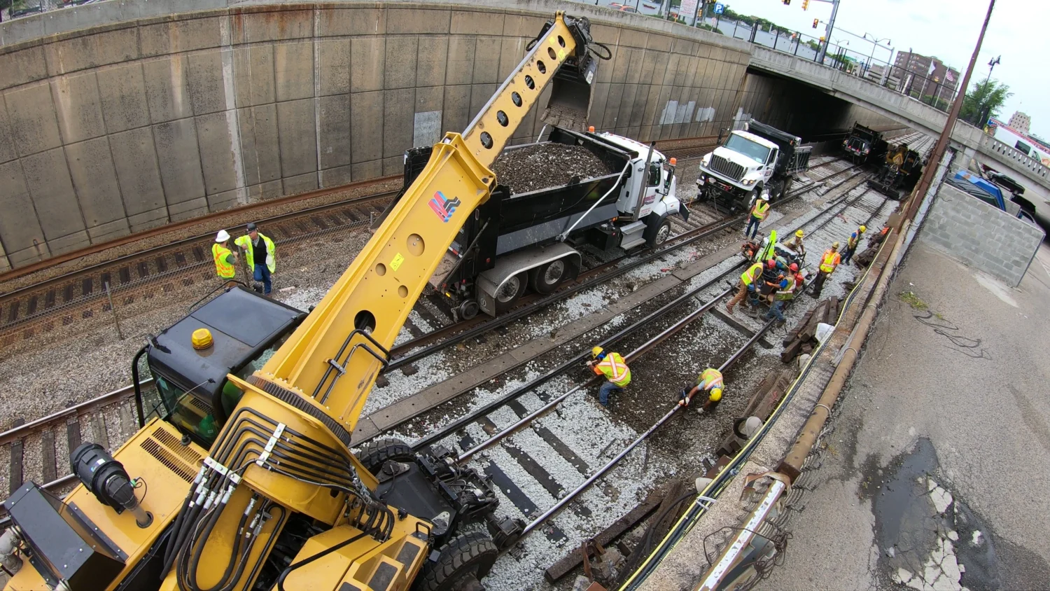 As part of a large capital improvements program to update the 120-year-old rapid transit line in Boston area, the Orange Line Surge was a special 30-day program to quickly implement urgent reliability upgrades and repairs on the Orange Line that serve communities in Malden, Medford, Somerville, and Boston. The Middlesex Corporation completed this bid build project for the Massachusetts Bay Transportation Authority (MBTA).