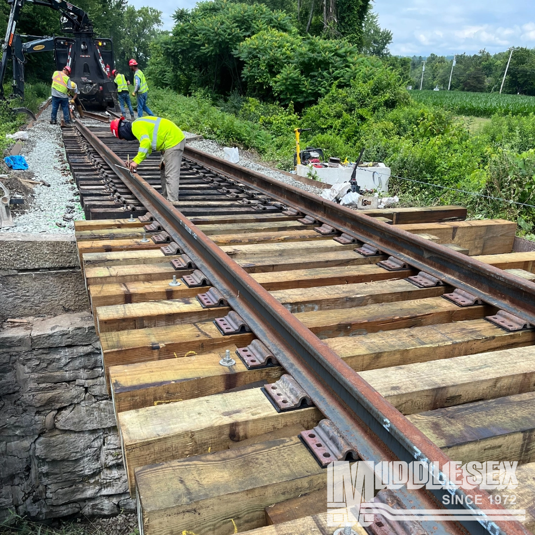 The Middlesex Corporation installed ~8.4 track miles of 136RE CWR from approximately MP50 to MP59 for the Massachusetts Department of Transportation (MassDOT). The Berkshire Line Tack Improvement - Phase III was a rail, bid build located in Sheffield, MA.