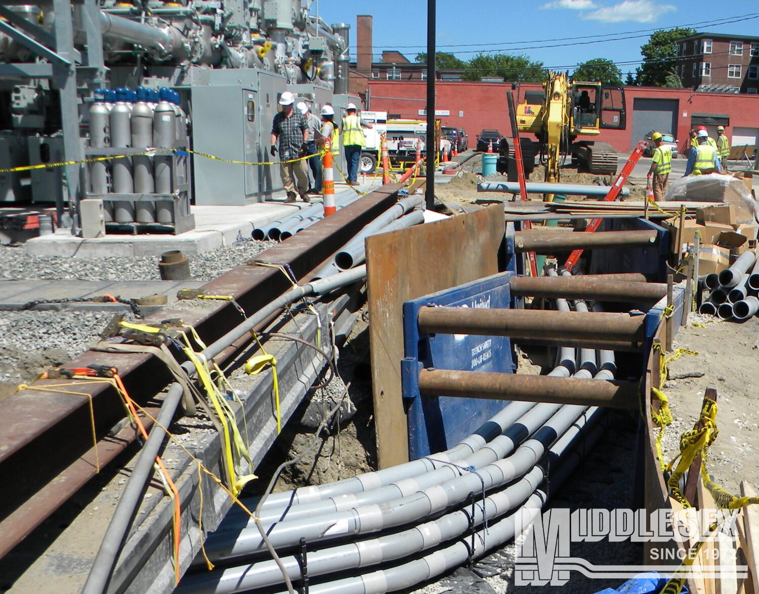 The STA 315 Transmission and Distribution Street Work project, owned by Eversource Energy, is a bid build project located on Electric Avenue in Bright, MA. The Middlesex Corporation was responsible for electrical ductbank and manhole installation, HPPF pipe and conductor installation, freeze pit and tie-in connection to NSTAR’s existing HPFF system and tie-in to the 115-kV Gas Insulated Switchgear at the substation, and requisite testing.